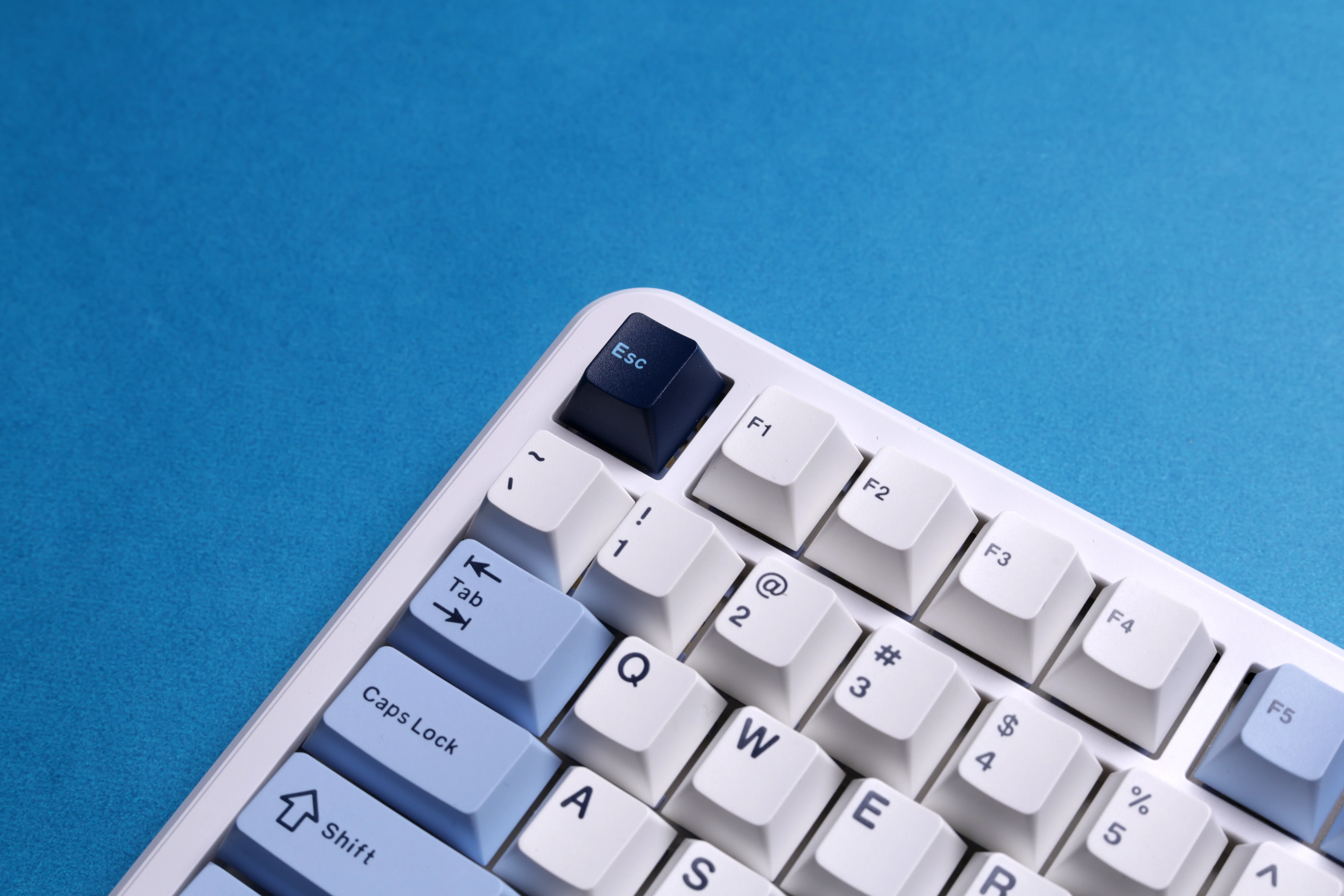 AK820 MAX Plus Mechanical Keyboard - Image 15