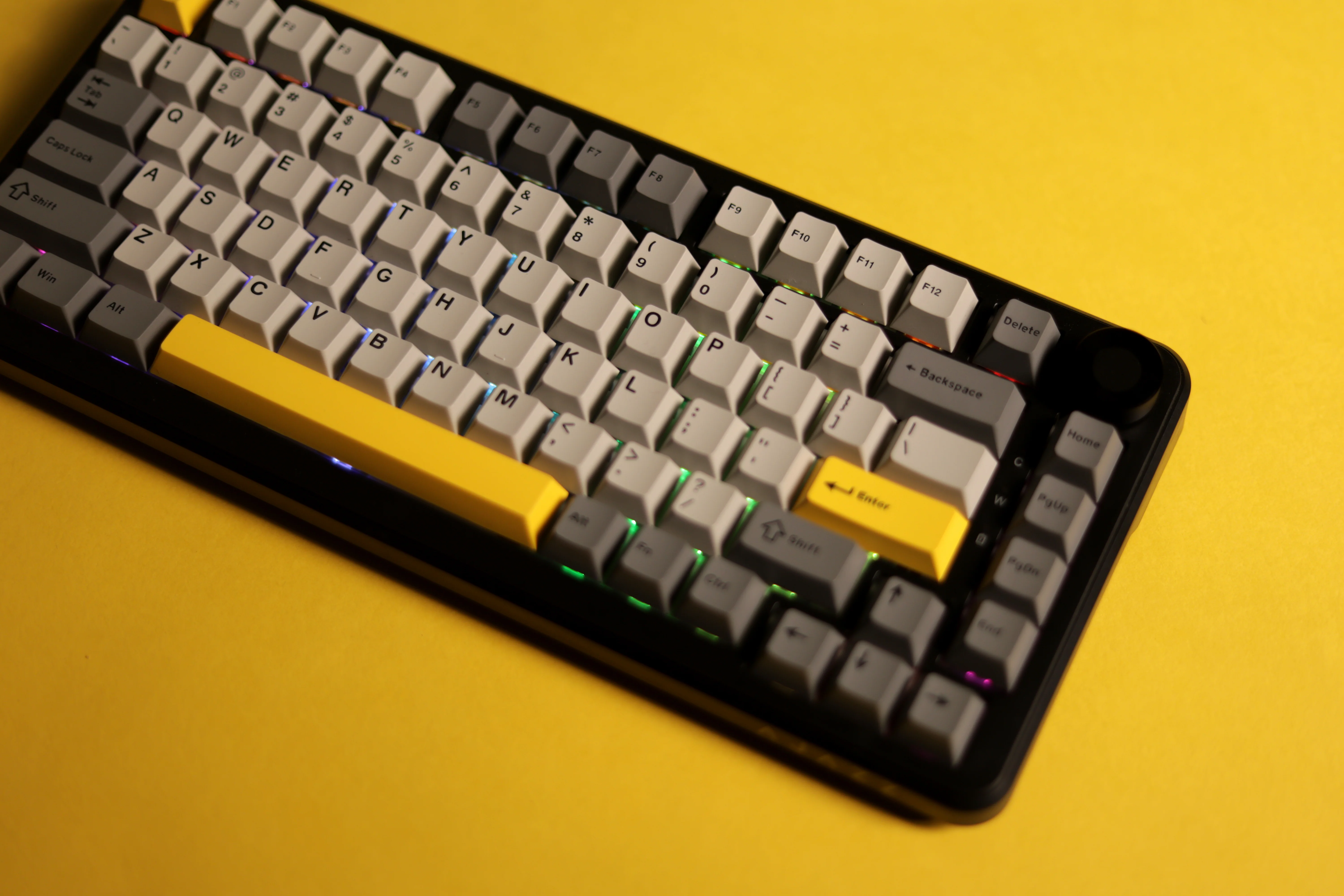 AK820 MAX Plus Mechanical Keyboard - Image 9